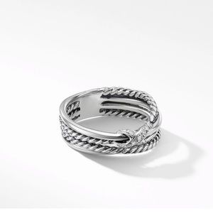 NWT- David Yurman X Crossover Ring with Diamonds